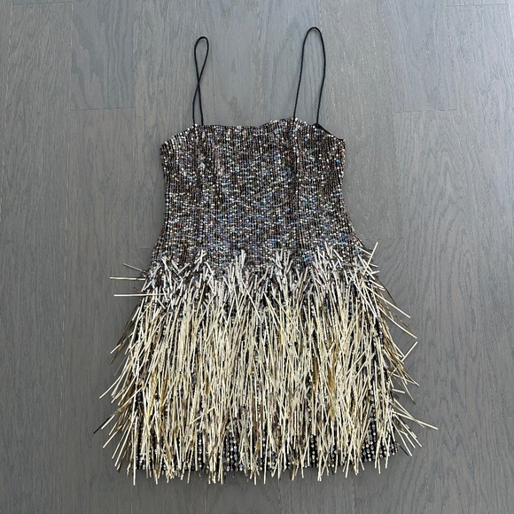 Alice + Olivia FIFI Gold Black Ombre Fringe Mini Dress EUC - Size 2 - Picture 2 of 11